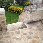 Casa Da Gruta Monsanto