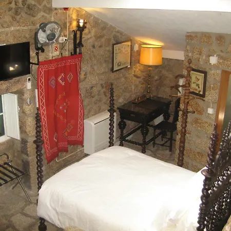 Casa Da Gruta Feriehus