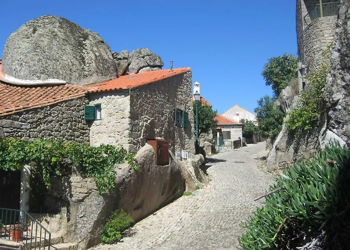 Holiday home Casa Da Gruta Monsanto