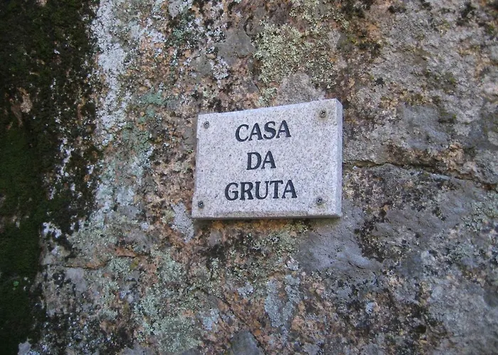 Casa Da Gruta * Monsanto